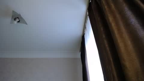 mrs_smith__ online show from 12/25/24, 10:06