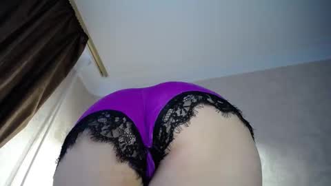 mrs_smith__ online show from 01/15/25, 07:48