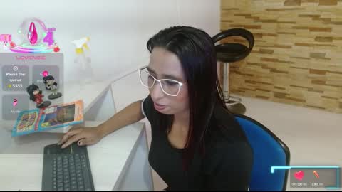 Snapshot of mrskatty chatting on 09/27/25, 11:37 Tell me Katty online show from 09/27/25, 11:37