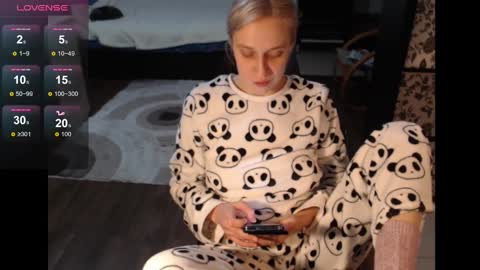 Sasha online show from 12/02/24, 03:36