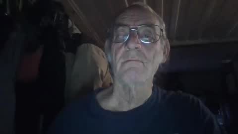 Chuck online show from 04/08/26, 09:20