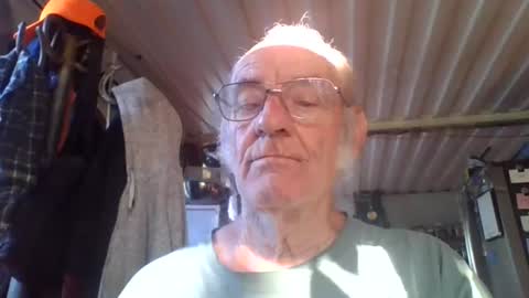 Chuck online show from 07/05/26, 01:18