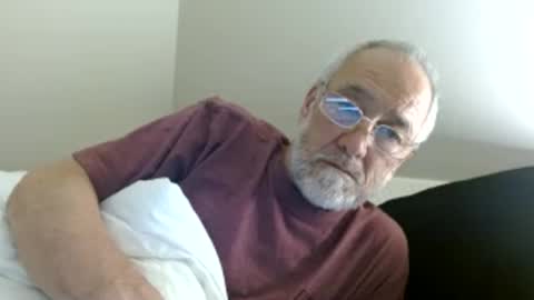 mrtease5 online show from 04/20/26, 04:04