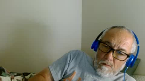 mrtease5 online show from 05/18/26, 02:51
