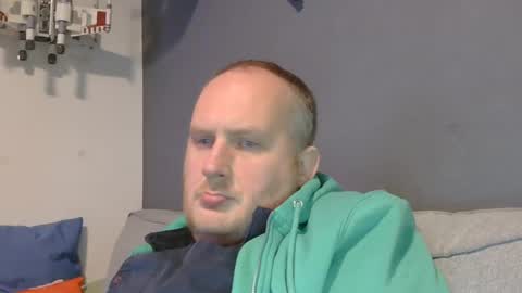 Snapshot of mrzwolle chatting on 01/03/25, 10:40 mrzwolle online show from 01/03/25, 10:40