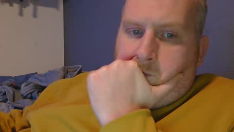 Snapshot of mrzwolle chatting on 01/05/25, 09:14 mrzwolle online show from 01/05/25, 09:14