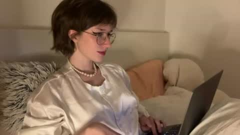 Snapshot of ms_christiana chatting on 07/01/26, 07:46 ms_christiana online show from 07/01/26, 07:46