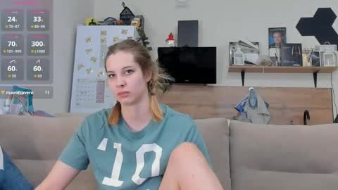 Snapshot of ms_foryou chatting on 04/27/26, 03:32 Ms ForYOU online show from 04/27/26, 03:32