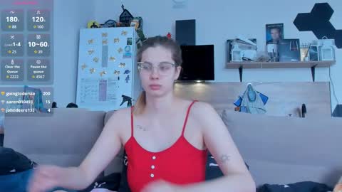 Snapshot of ms_foryou chatting on 05/02/26, 04:17 Ms ForYOU online show from 05/02/26, 04:17