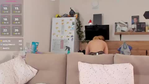 Snapshot of ms_foryou chatting on 05/04/26, 04:47 Ms ForYOU online show from 05/04/26, 04:47