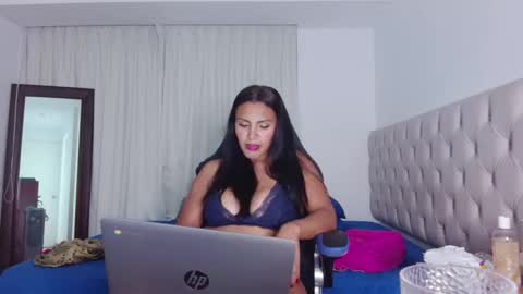 Snapshot of ms_freya chatting on 02/19/25, 02:44 Freya online show from 02/19/25, 02:44