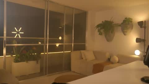 Samantha online show from 02/20/26, 06:26