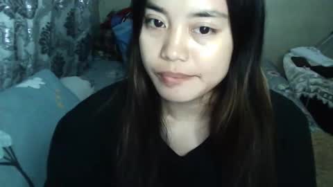 Snapshot of ms_lexieexx chatting on 12/17/25, 12:00 LEXIE online show from 12/17/25, 12:00