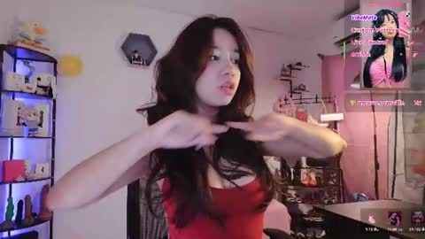 Snapshot of ms_lissa chatting on 07/04/26, 06:03 MISS LISSA online show from 07/04/26, 06:03