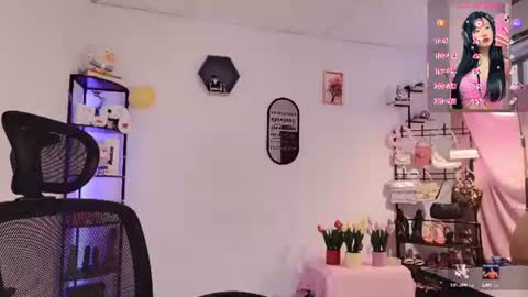 Snapshot of ms_lissa chatting on 07/12/26, 05:59 MISS LISSA online show from 07/12/26, 05:59