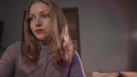 Snapshot of ms_lorelei chatting on 01/17/25, 08:11 Lore online show from 01/17/25, 08:11