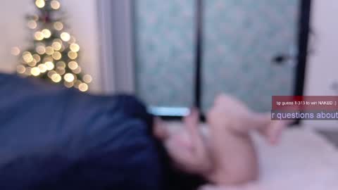 Snapshot of ms_mochii chatting on 12/19/24, 10:32 R o r i SnapChat heyroriv2 wednesday - sunday Noon oclock mountain - 5pm mountain online show from 12/19/24, 10:32