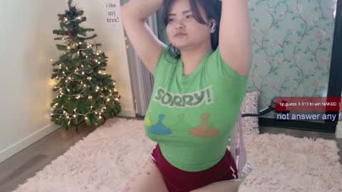 Snapshot of ms_mochii chatting on 02/01/25, 10:13 R o r i SnapChat heyroriv2 wednesday - sunday Noon oclock mountain - 5pm mountain online show from 02/01/25, 10:13