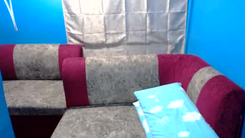 Nathalie online show from 02/28/25, 06:21