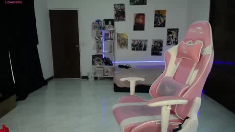 Manuela3 online show from 03/09/25, 07:37