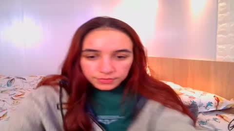 ms_sophiee online show from 12/06/24, 01:18