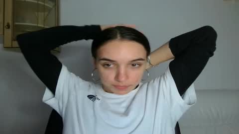ms_sophiee online show from 03/12/25, 07:17
