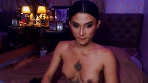 Thea online show from 01/12/25, 01:37