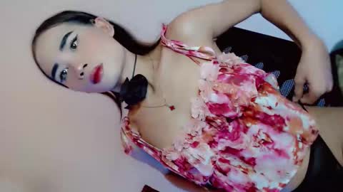mscherry_ online show from 05/15/26, 09:16