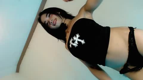 mscherry_ online show from 07/01/26, 10:06