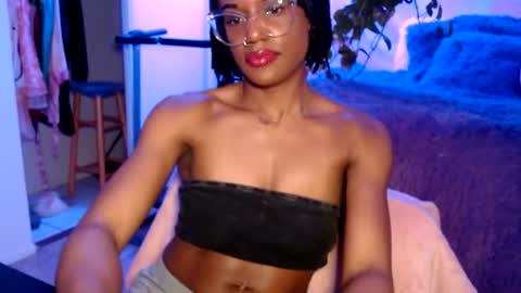 CocoSage online show from 02/12/26, 09:21