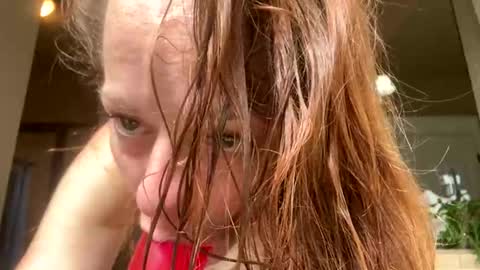 msfreckles92 online show from 05/02/26, 05:07