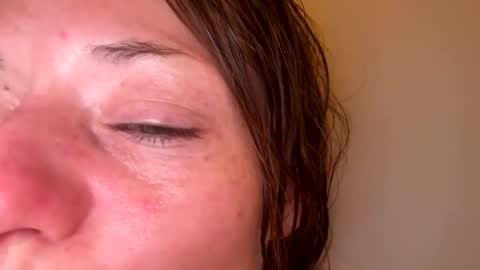 msfreckles92 online show from 05/03/26, 05:13