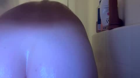 msfreckles92 online show from 05/30/26, 08:39
