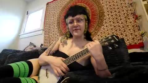  Harley Quinn  online show from 07/07/26, 01:08