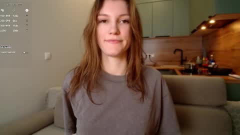 Snapshot of msjill chatting on 04/06/26, 09:10 Sue online show from 04/06/26, 09:10