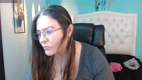 Jossie online show from 02/04/26, 03:34