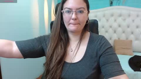 Jossie online show from 04/26/26, 03:37