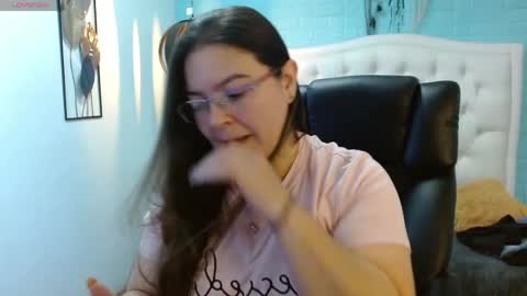 Jossie online show from 05/08/26, 03:45