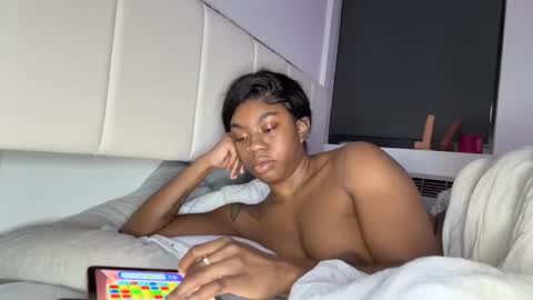 mskitty000 online show from 03/05/26, 11:23