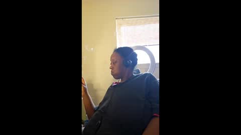 msmechocolate online show from 03/22/26, 08:12