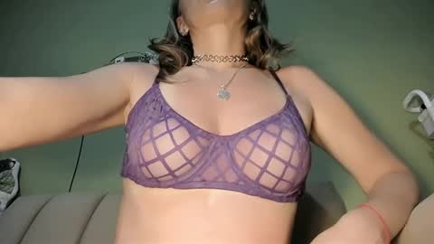 Snapshot of mspurrfectlove chatting on 05/19/26, 02:40 MsPurrfectLove online show from 05/19/26, 02:40