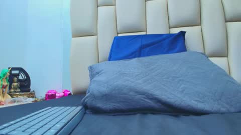 FERNANDA 3 online show from 12/18/25, 03:12