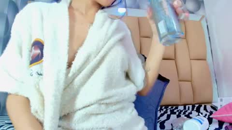 MARIA ANTONELLA 3 online show from 05/01/26, 03:11