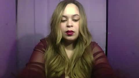 Snapshot of msvenome chatting on 12/19/25, 05:36 MsVenome online show from 12/19/25, 05:36