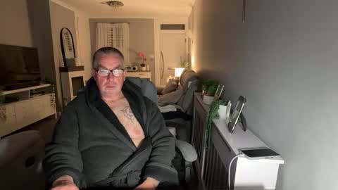 mtb1697 online show from 10/12/25, 10:53