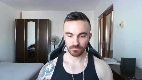 Victor online show from 12/17/25, 12:33