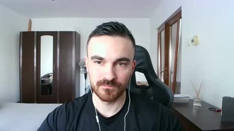 Snapshot of mu5clemania chatting on 02/22/26, 09:41 Victor online show from 02/22/26, 09:41