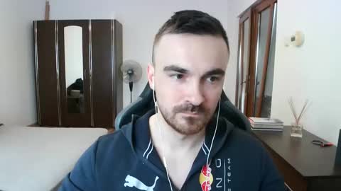 Snapshot of mu5clemania chatting on 03/02/26, 07:48 Victor online show from 03/02/26, 07:48