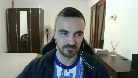 Snapshot of mu5clemania chatting on 03/04/26, 07:20 Victor online show from 03/04/26, 07:20