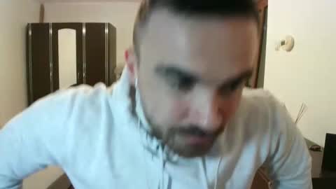 Snapshot of mu5clemania chatting on 03/21/26, 08:23 Victor online show from 03/21/26, 08:23